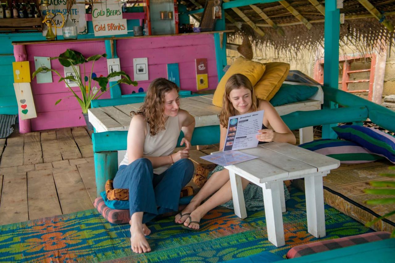 Smile Beach Home Galle Buitenkant foto